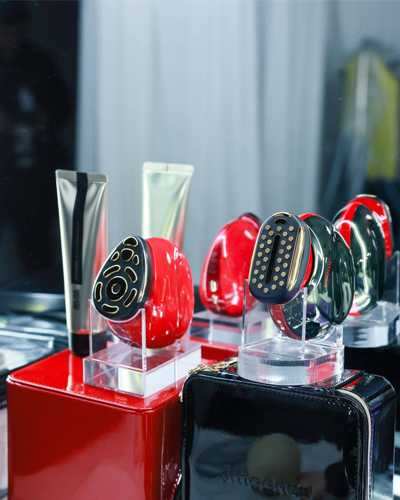 Jmoon极萌亮相VOGUE时尚之力盛会，成独家美容仪器合作伙伴